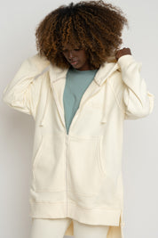 BLUZA Z KAPTUREM OVERSIZE ECRU - ESMERALDA