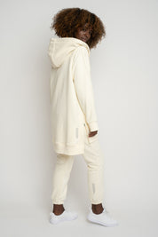 BLUZA Z KAPTUREM OVERSIZE ECRU - ESMERALDA