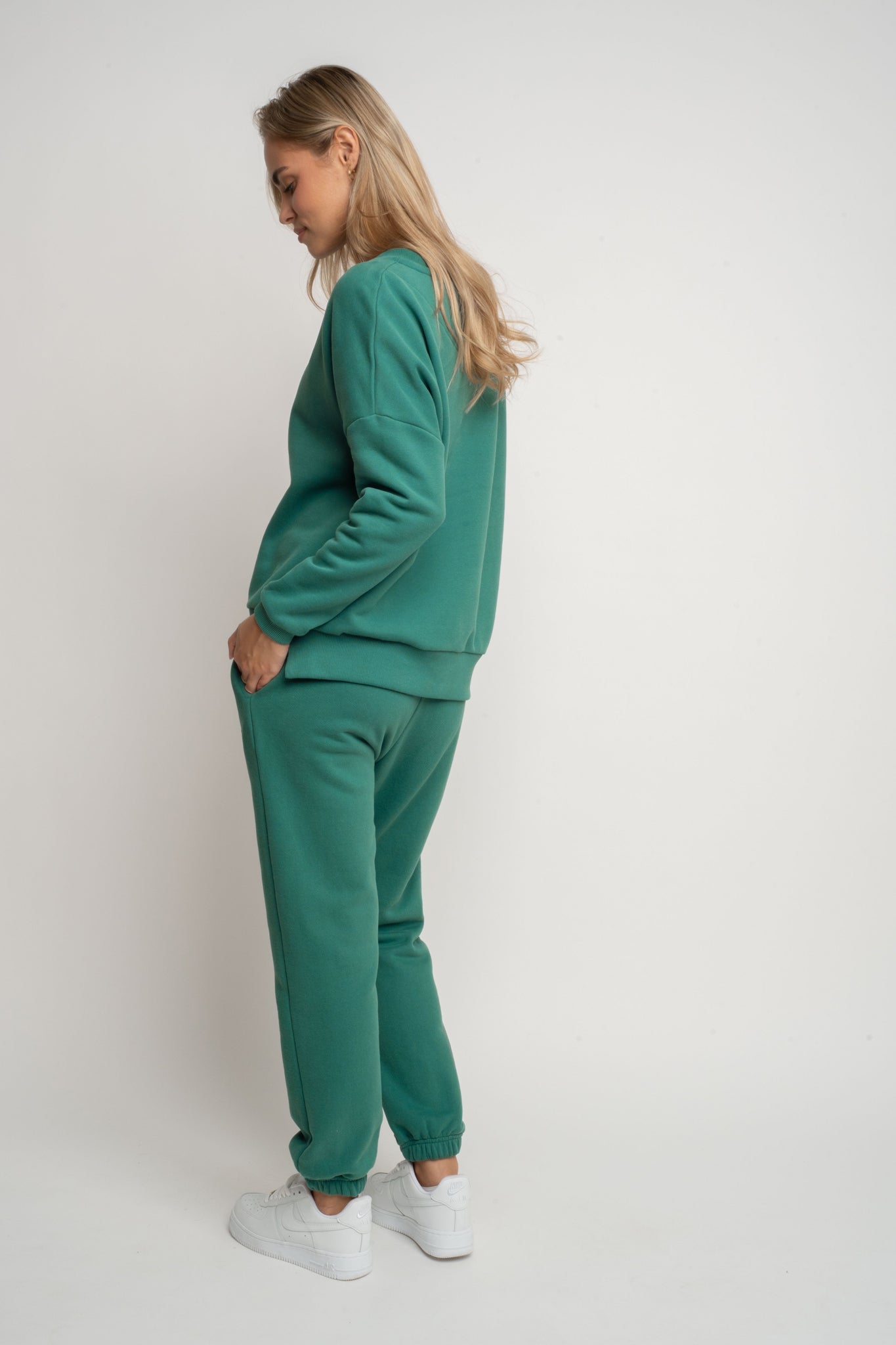 GREEN BAGGY SWEATPANTS - KARPATOS
