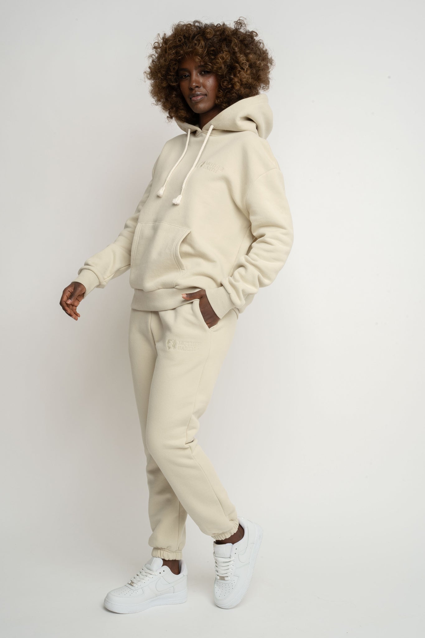DUST BEIGE HOODIE - MOHELI