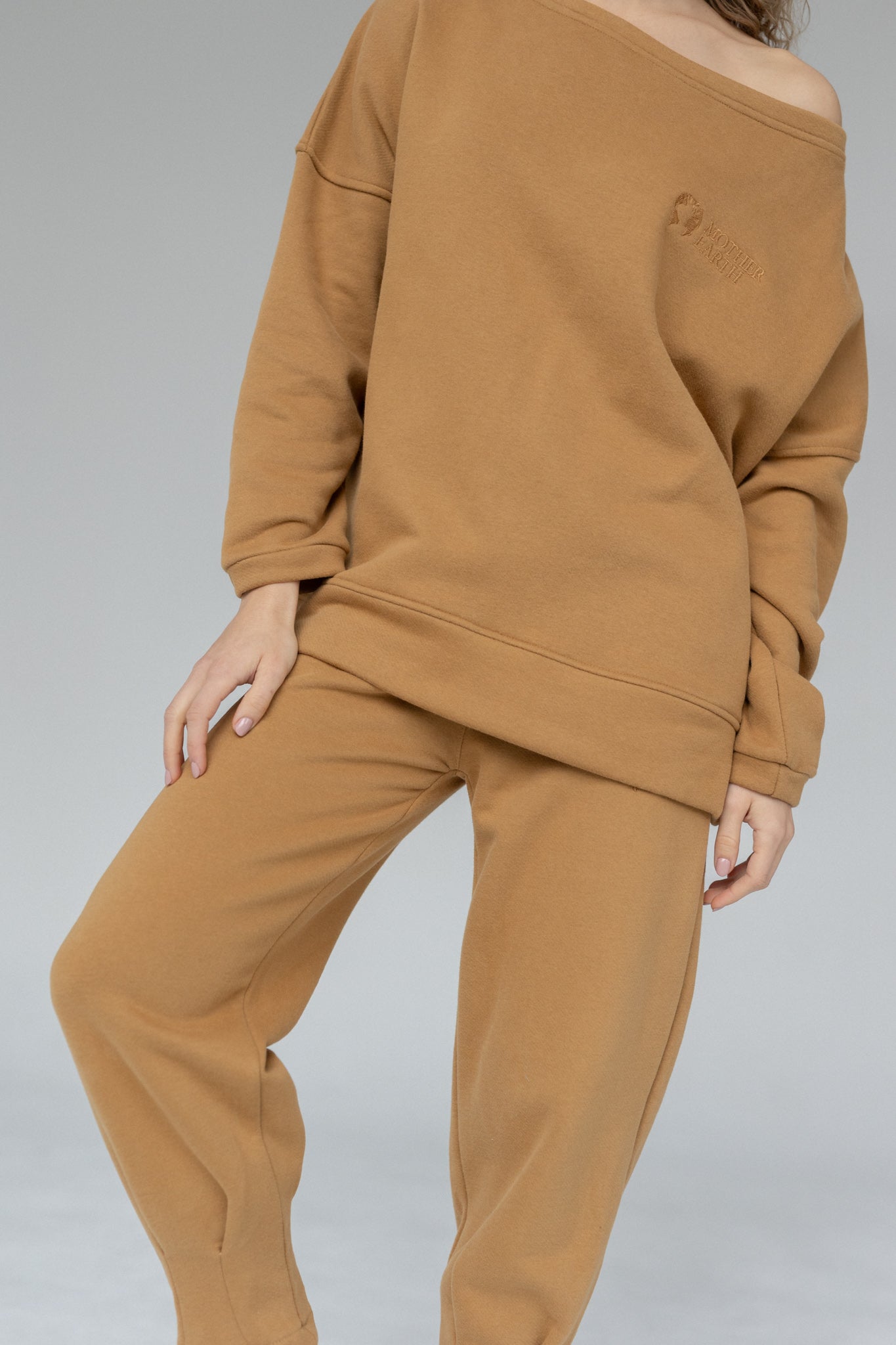 HANANA - LIGHT BROWN TRACKSUIT SET