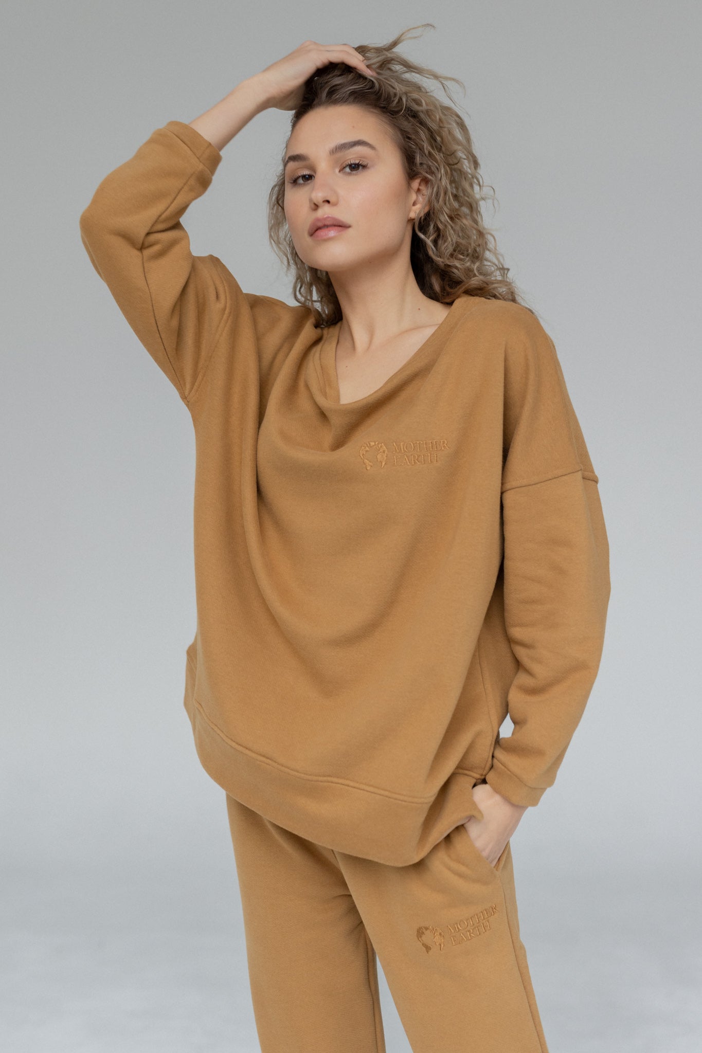 HANANA - LIGHT BROWN TRACKSUIT SET