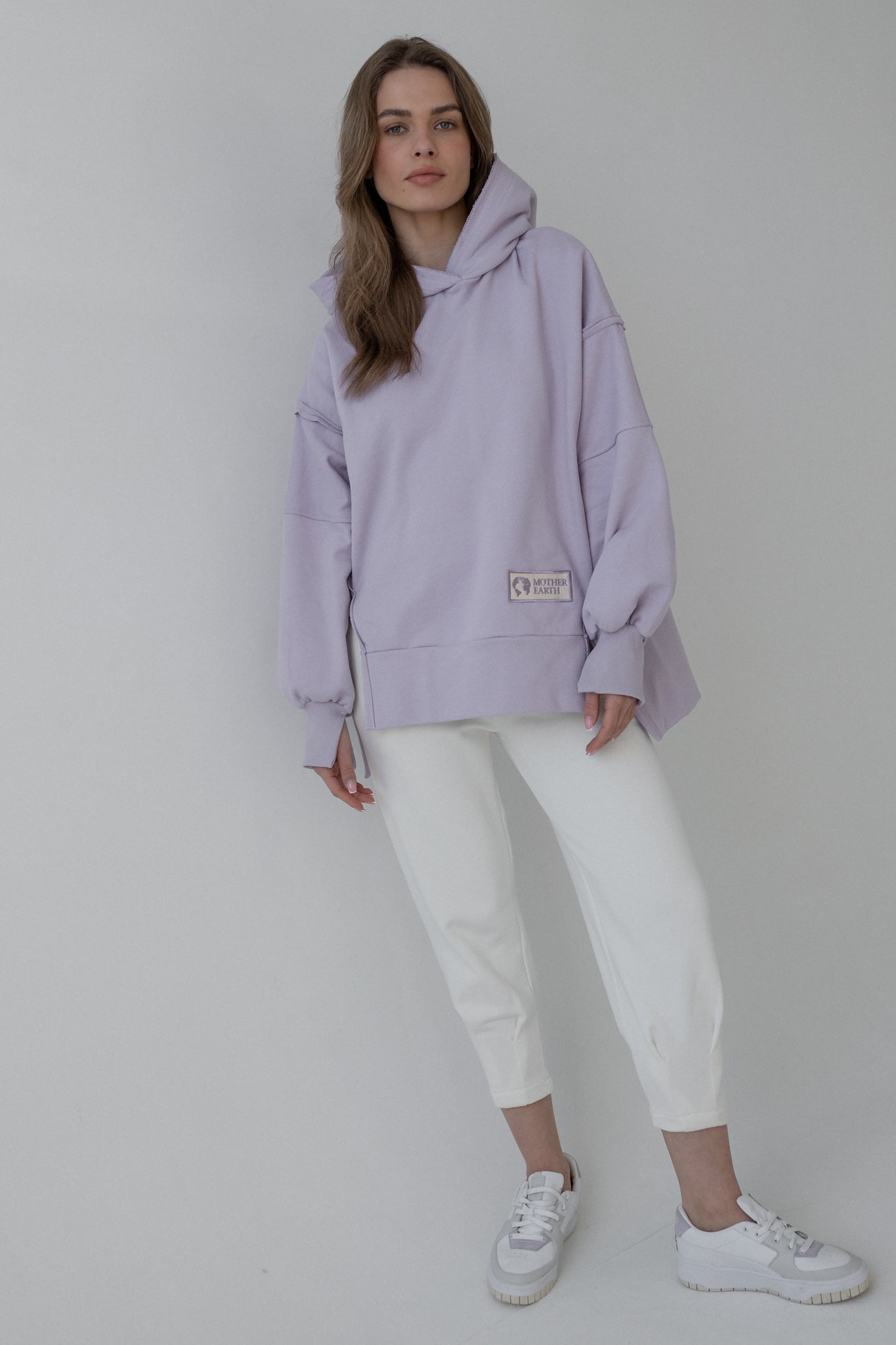 OVERSIZE SWEATSHIRT WITH HOOD AND SLOTS ON THE SIDES PURPLE - HOLA