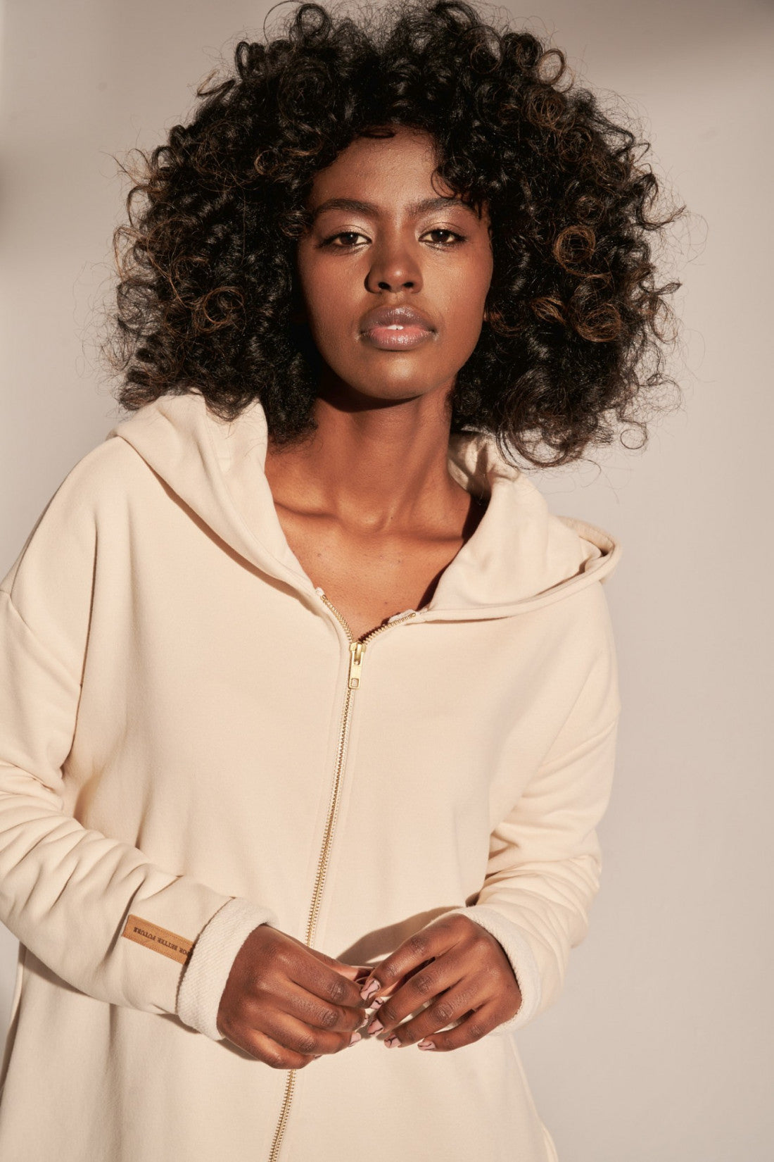 LONG ZIPPERED OVERSIZE HOODED SWEATSHIRT LIGHT BEIGE - IBIZA