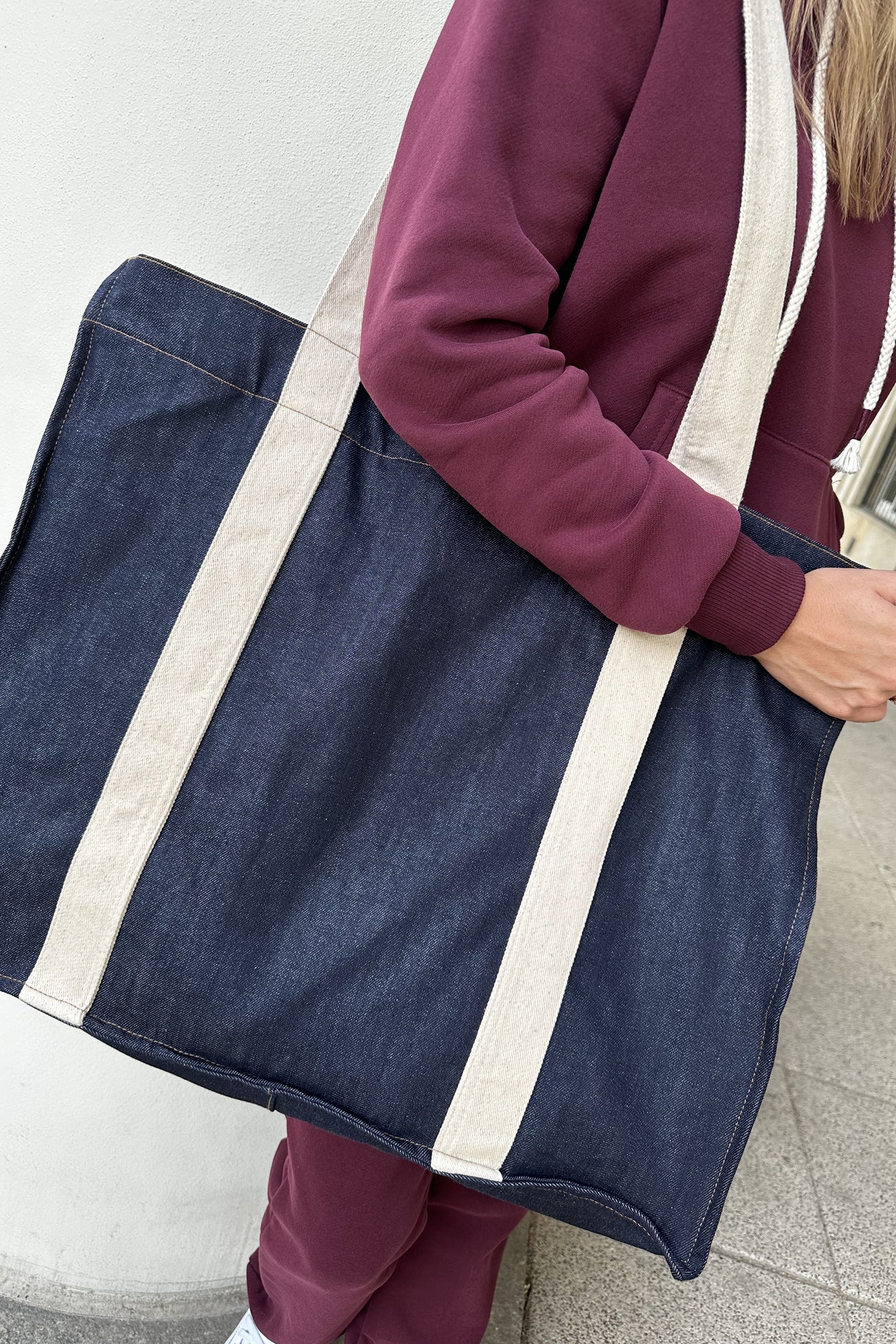 TORBA TYPU SHOPPER  BAG JEANSOWA W KOLORZE GRANATOWO-PIASKOWYM - LIDO