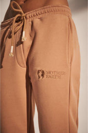 CLASSIC FIT CARAMEL SWEATPANTS - ITAKA