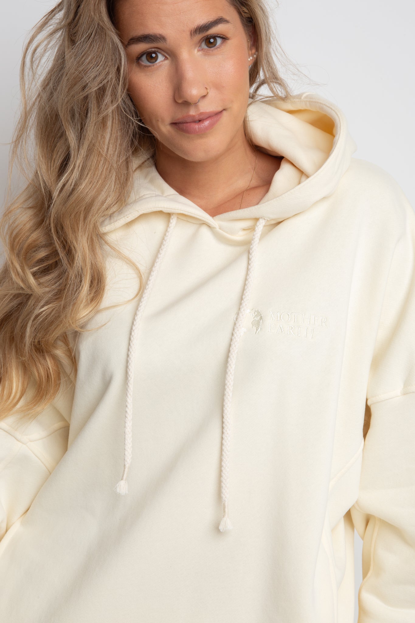 OVERSIZE SWEATSHIRT WITH HOOD ECRU - EGERIA