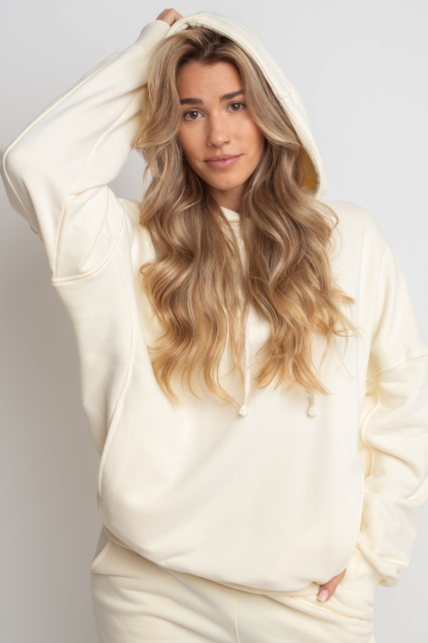 OVERSIZE SWEATSHIRT WITH HOOD ECRU - EGERIA