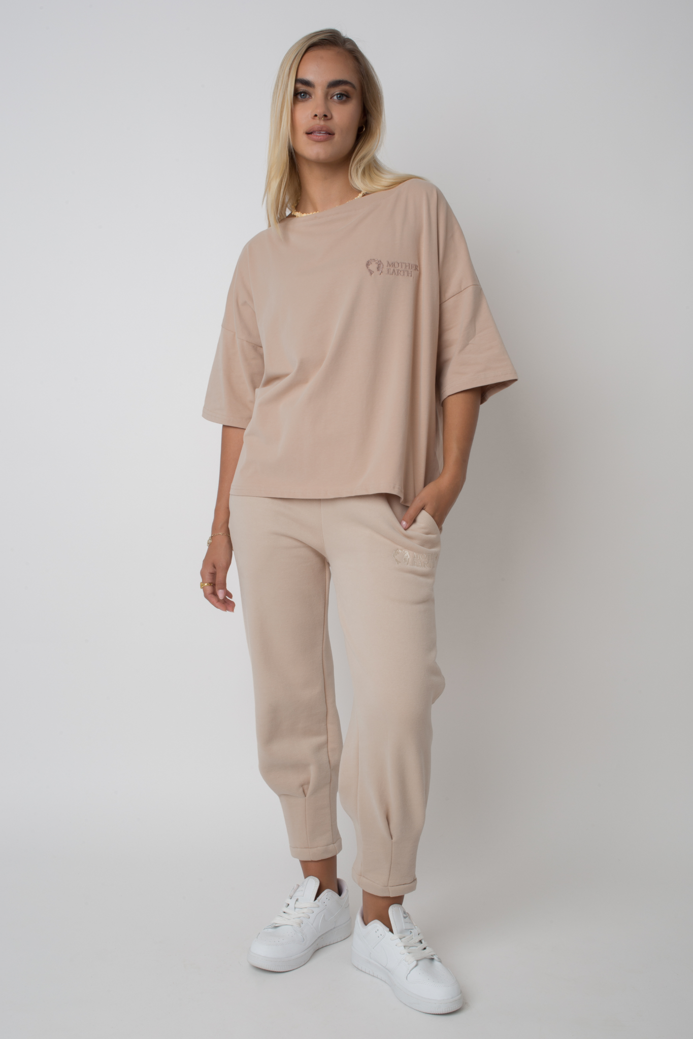 OVERSIZE T-SHIRT LIGHT BROWN - BIANCA