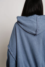 OVERSIZED SWEATSHIRT WITH WASHED EFFECT BLUE - HOLA