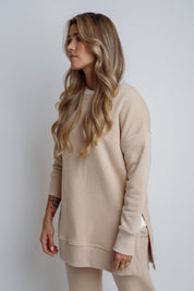 LONG SWEATSHIRT WITH SLOTS ON THE SIDES BEIGE - ISLANDIA