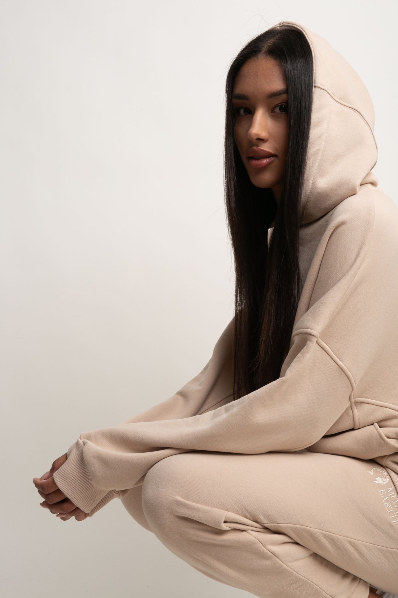 OVERSIZE HOODED SWEATSHIRT BEIGE - EGERIA