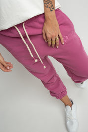 KARPATOS - OVERSIZE UNISEX FUCHSIA SWEATPANTS