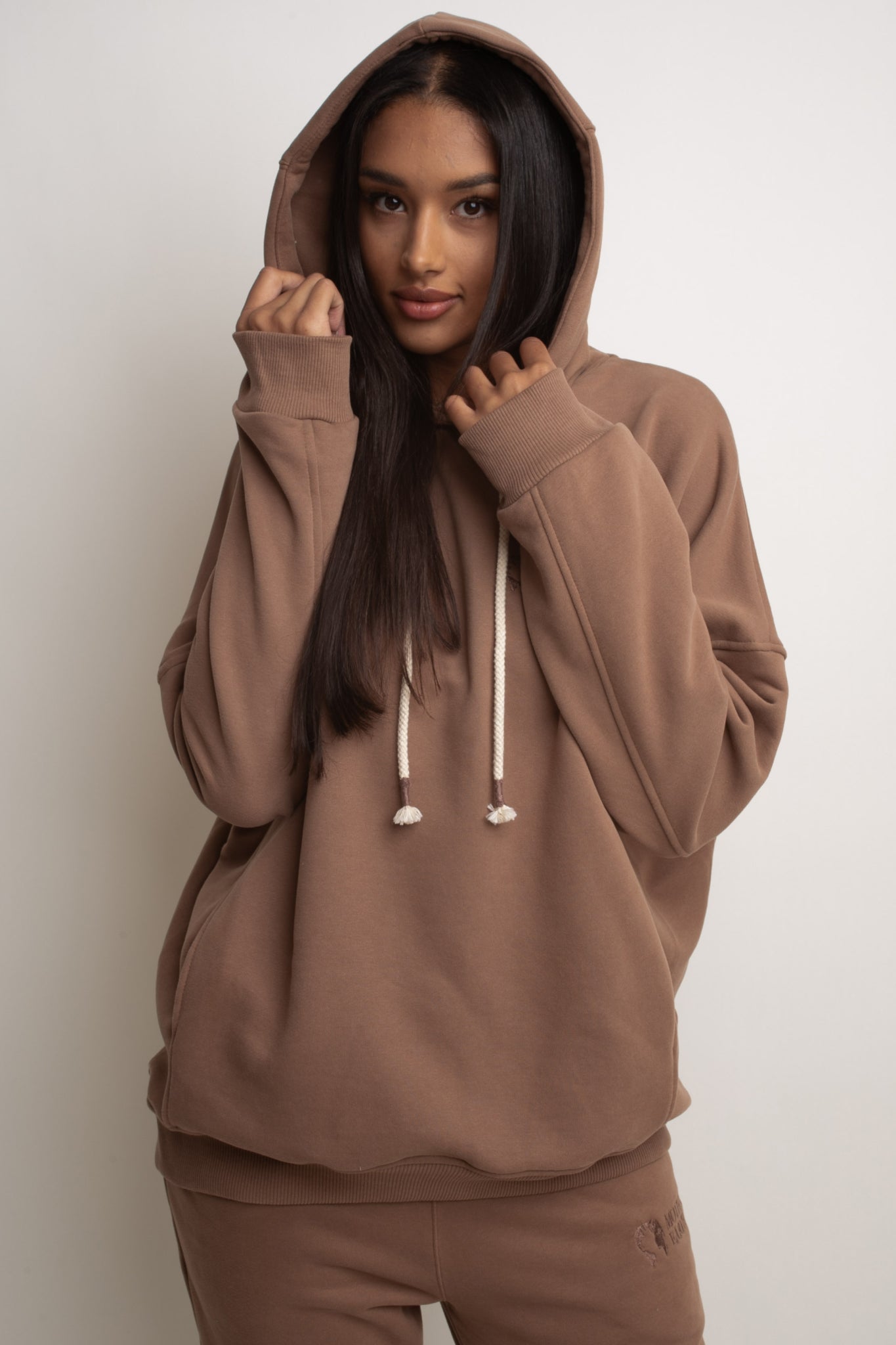 OVERSIZE HOODED SWEATSHIRT DARK BROWN - EGERIA