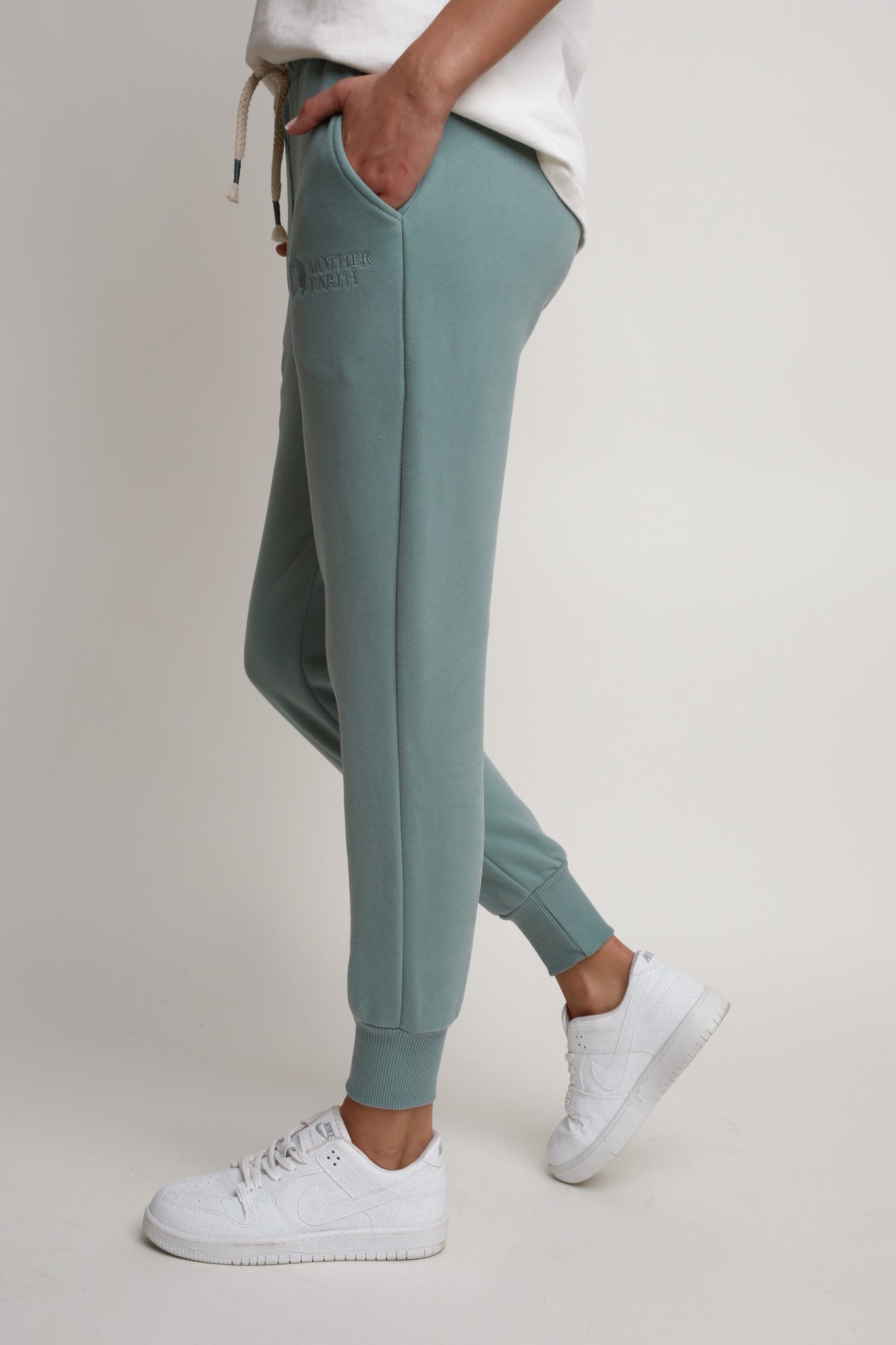 JOGGER TROUSERS TURQUOISE - BEGERA