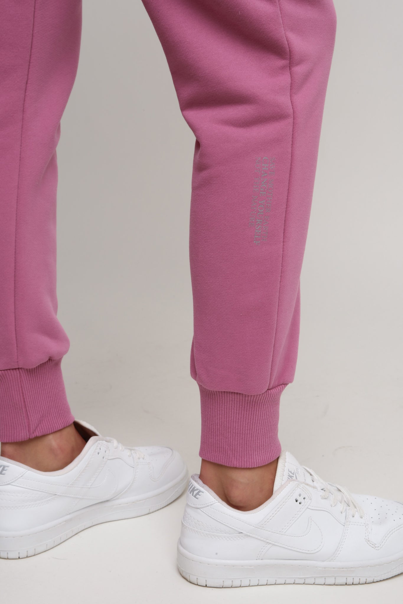 FUCHSIA JOGGER TROUSERS - BEGERA