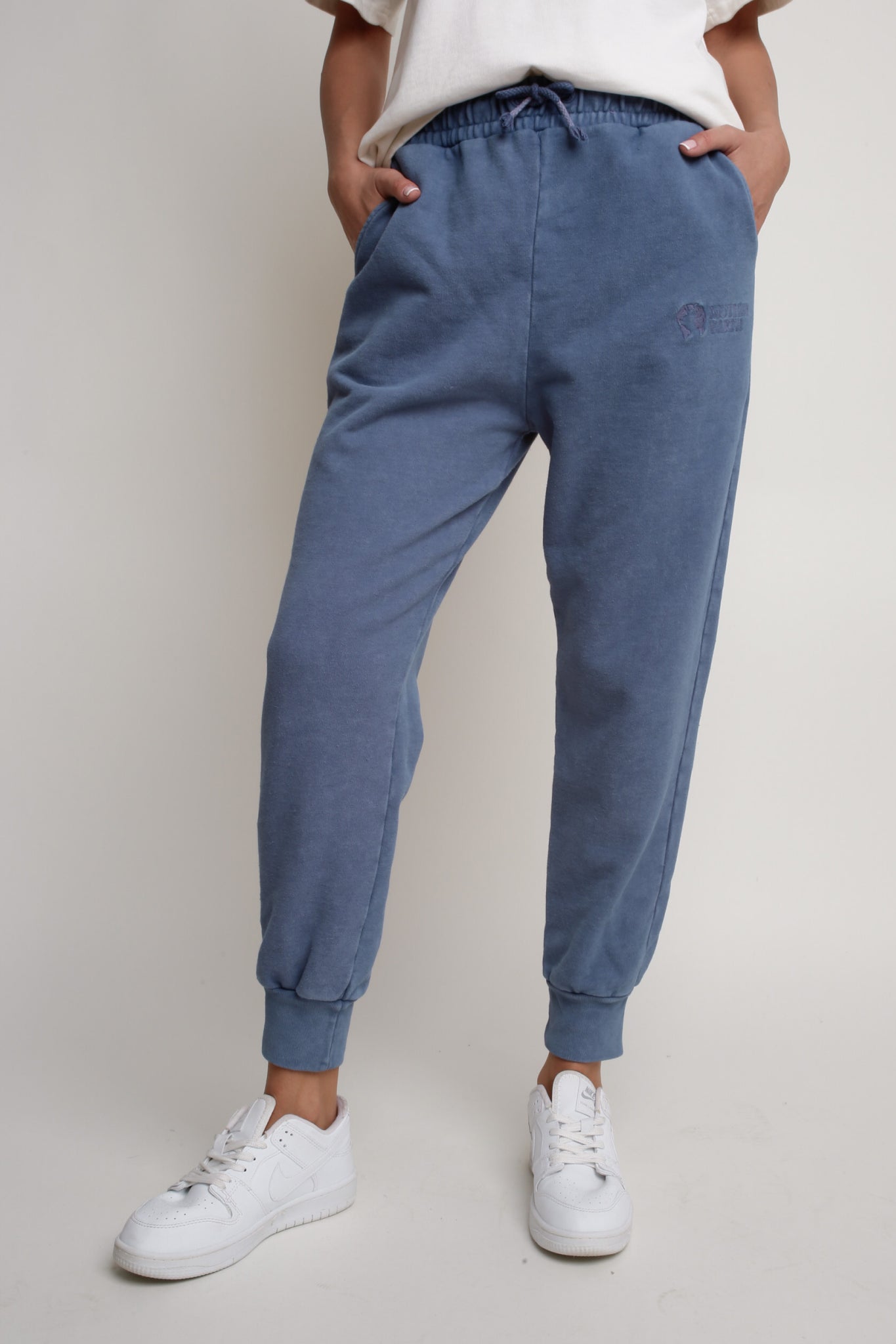 JOGGER TROUSERS WITH WASHED EFFECT, BLUE - BEGERA