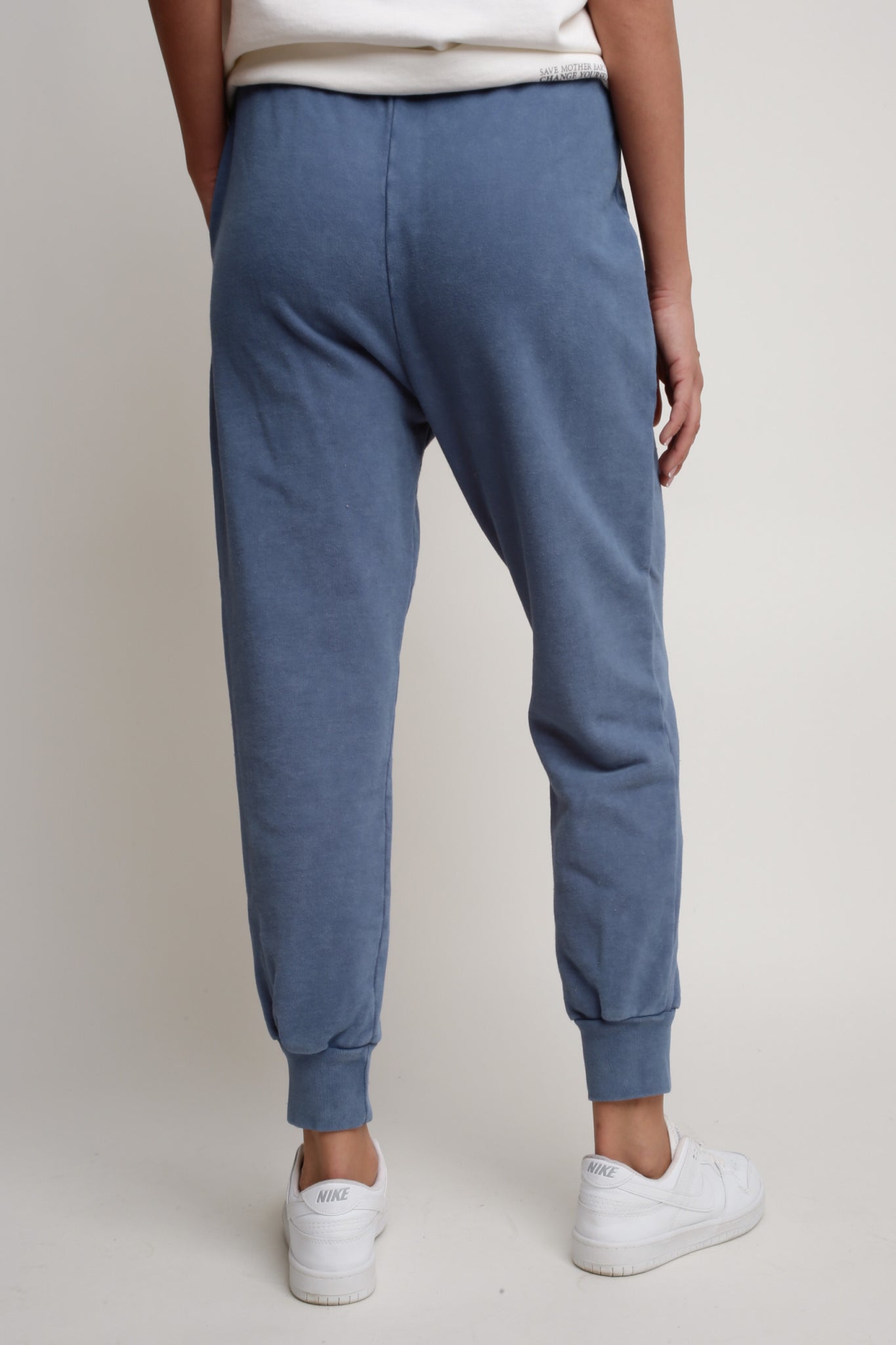 JOGGER TROUSERS WITH WASHED EFFECT, BLUE - BEGERA