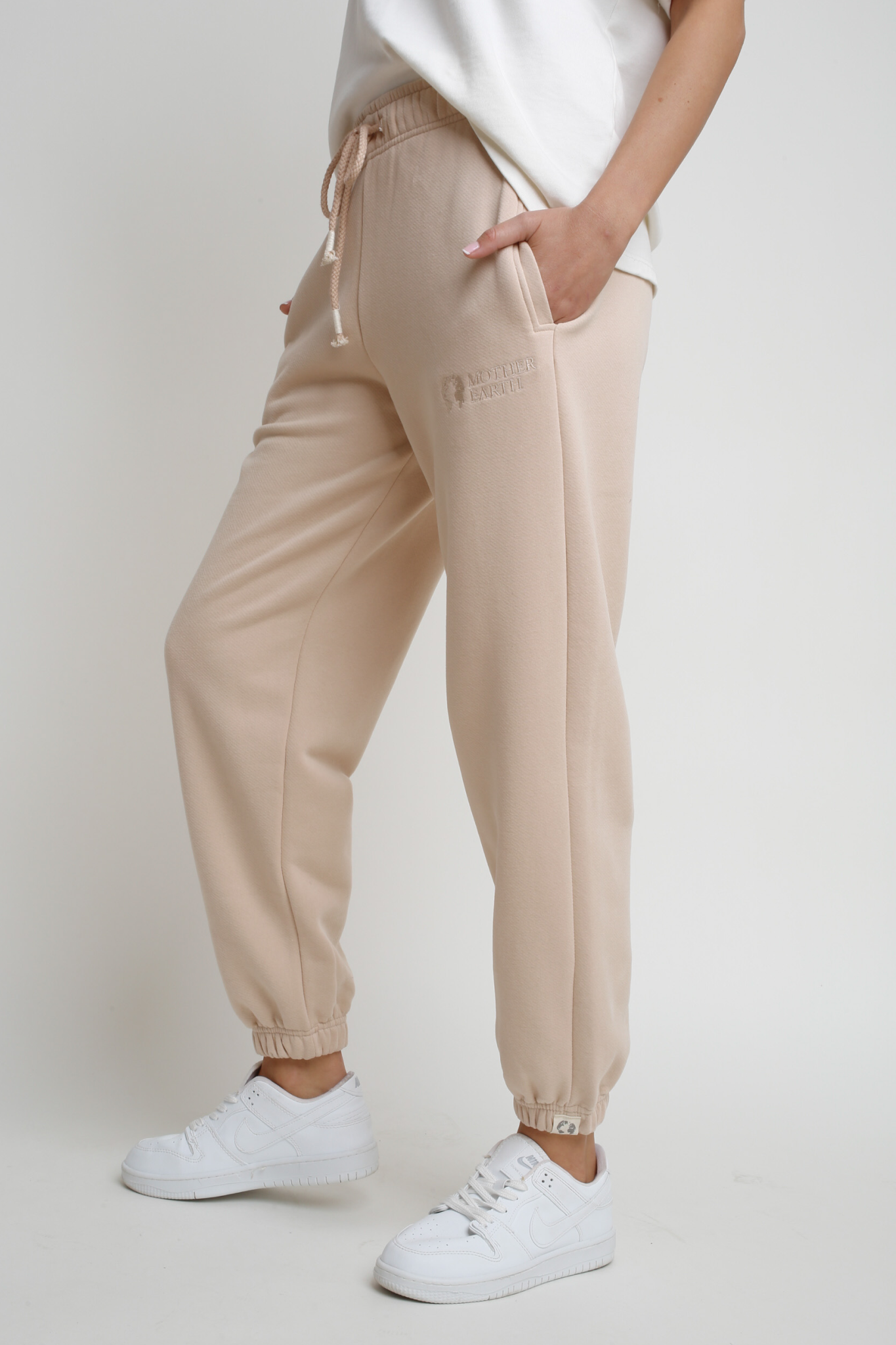 UNISEX BEIGE SWEATPANTS - HANOVER