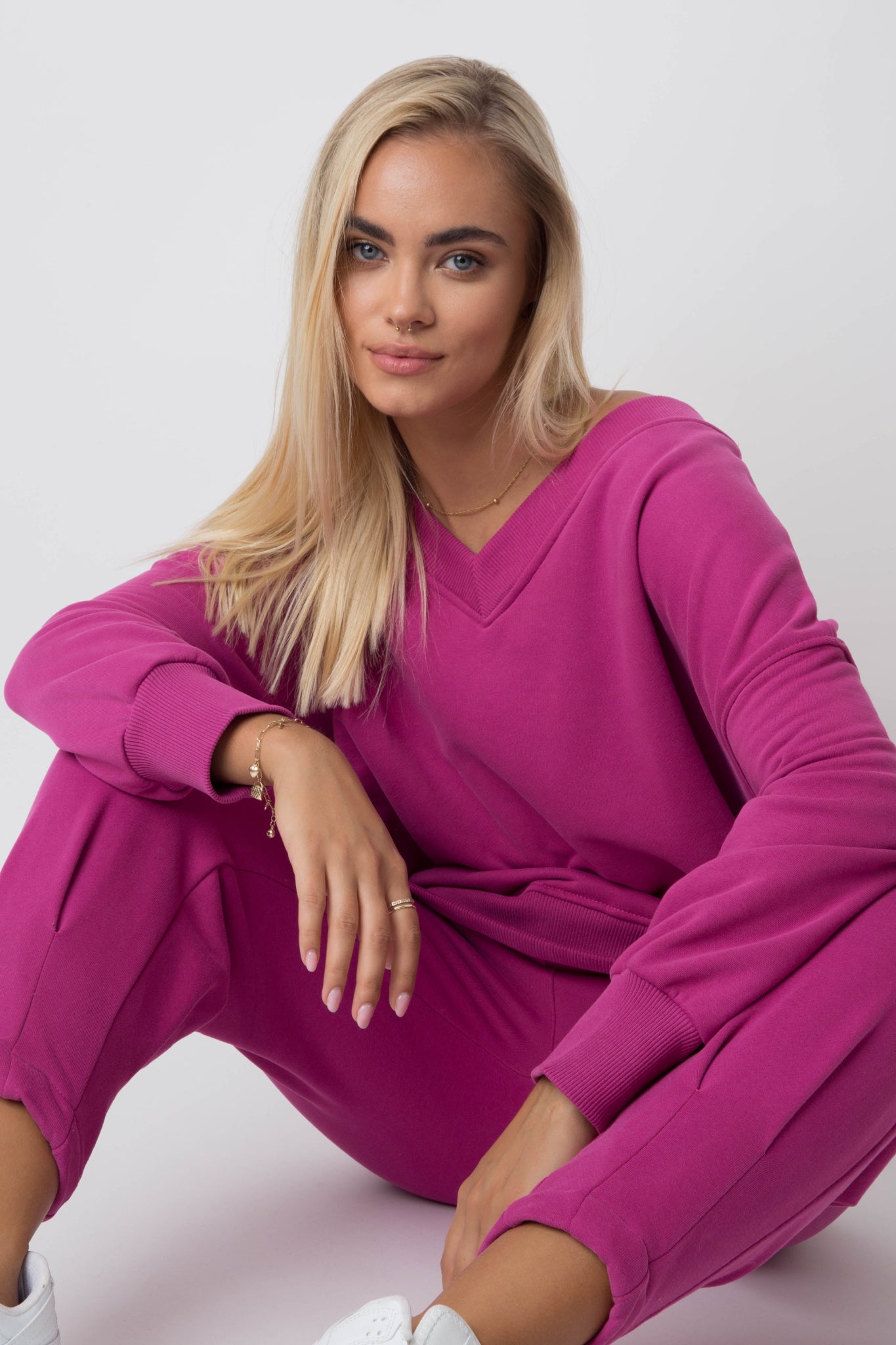 BLUZA Z DEKOLTEM OVERSIZE RÓŻOWA - BISCOE