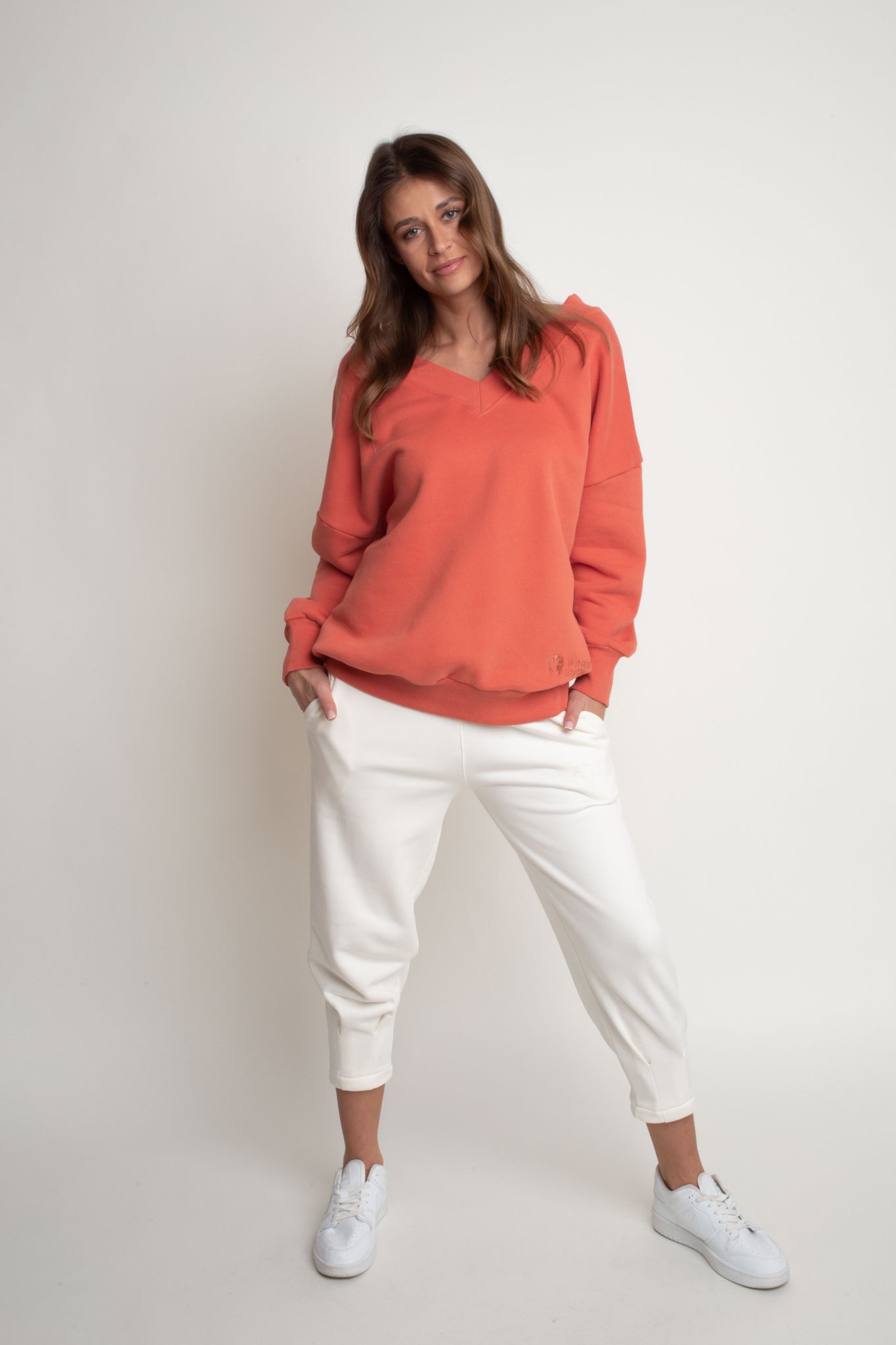 OVERSIZED ORANGE NECKLINE SWEATSHIRT - BISCOE