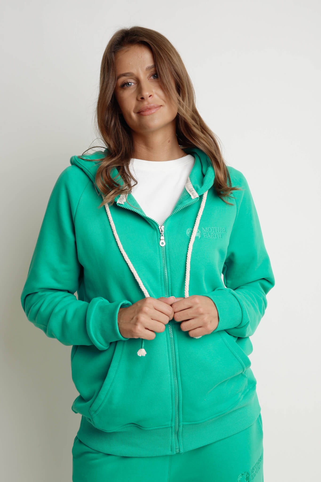 ZIPPER HOODED SWEATSHIRT GREEN - ZANZIBAR