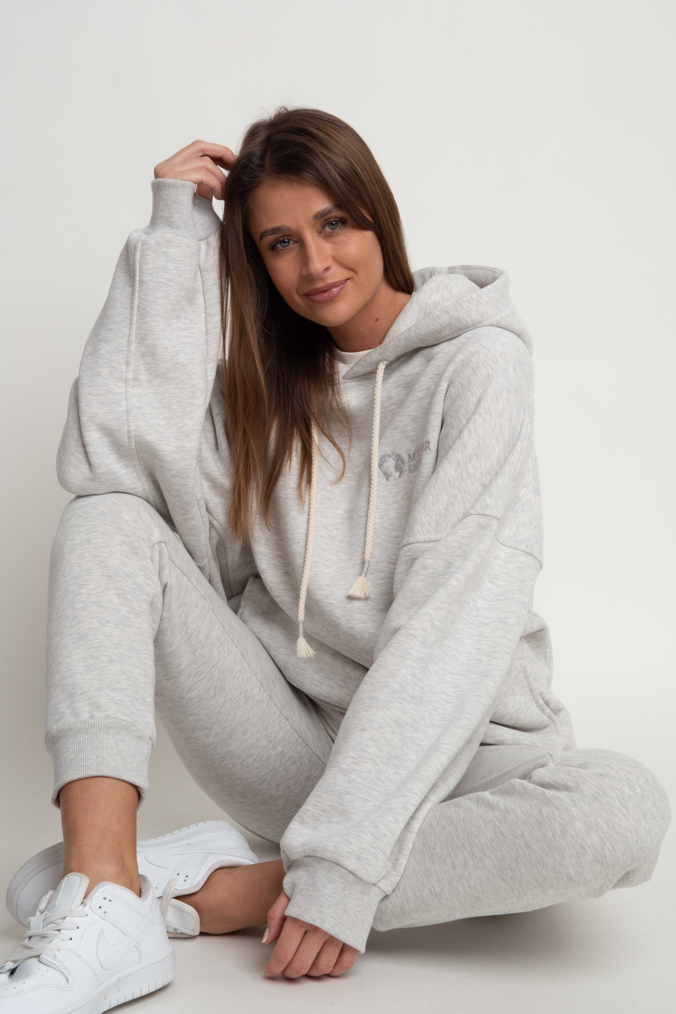 GREY MELANGE SWEATPANTS - BELINDA