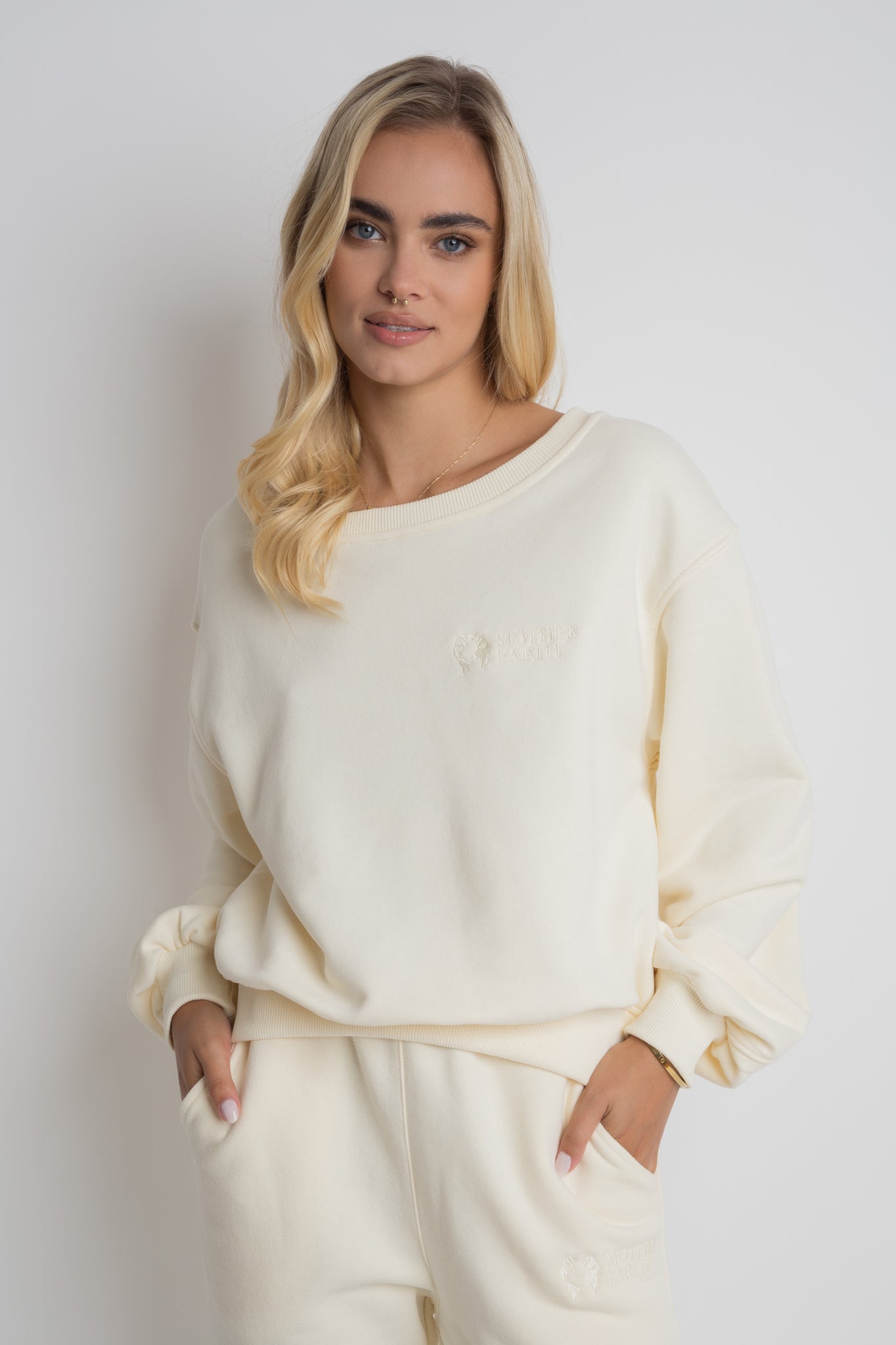 CREWNECK ECRU SWEATSHIRT - COMINO