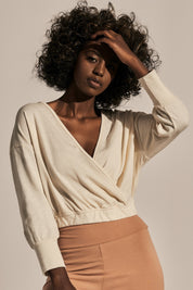 SHORT BLOUSE WITH ECRU NECKLINE - BONAIRE